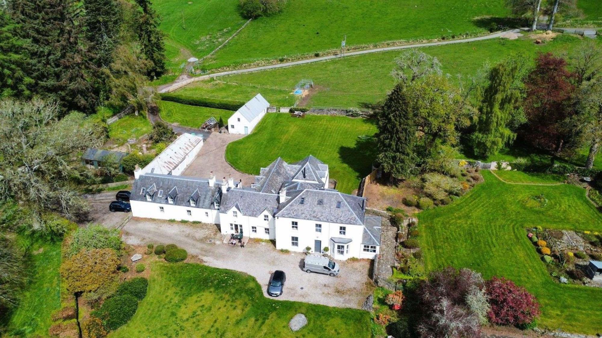 The Gardeners Cottage Pitlochry Buitenkant foto